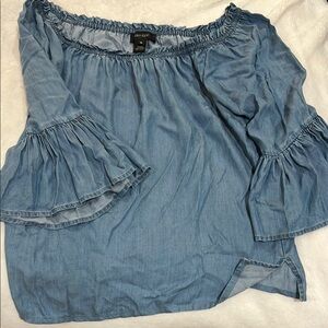 Karen Kane Gray Ruffled 3/4 Sleeve Blouse